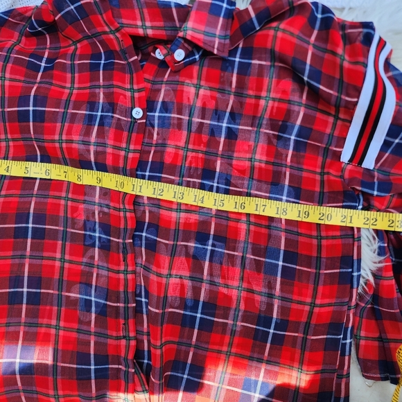 Oversized Sheer Plaid Graphic button down M-XXL..Likely vintage - Picture 10 of 13